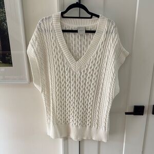 Varley Cream V-Neck Cable Knit Sweater